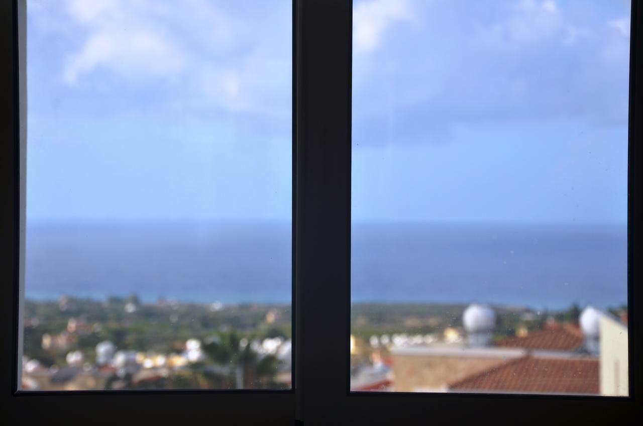 Top Floor, 2 Bedroom Apartment Vanessa D204, Free Wifi, Village View 페이야 객실 사진